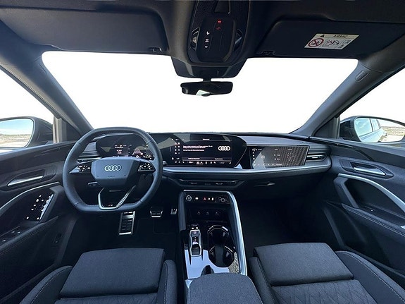 Audi Q5 10 of 15