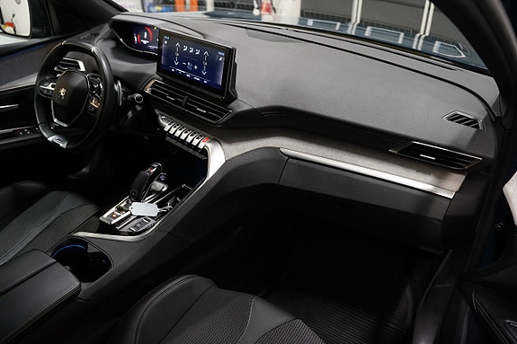 Peugeot 3008 9 of 21