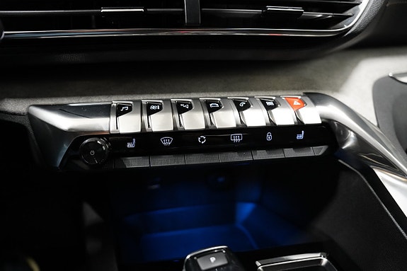 Peugeot 3008 14 of 21