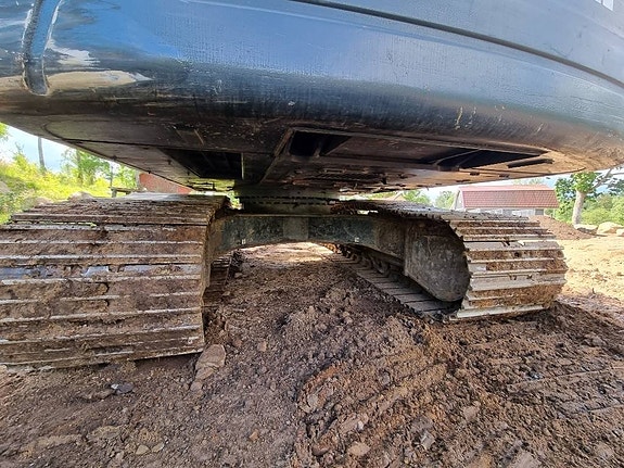 Hyundai HX 300 L 14 of 24
