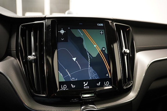 Volvo XC60 23 of 30