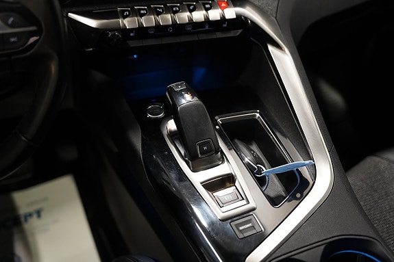 Peugeot 3008 12 of 19