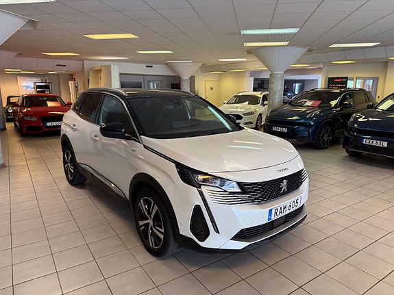Peugeot 3008 4 of 16