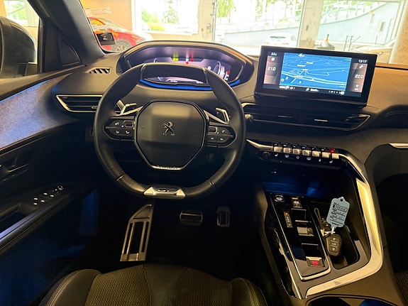 Peugeot 3008 12 of 16