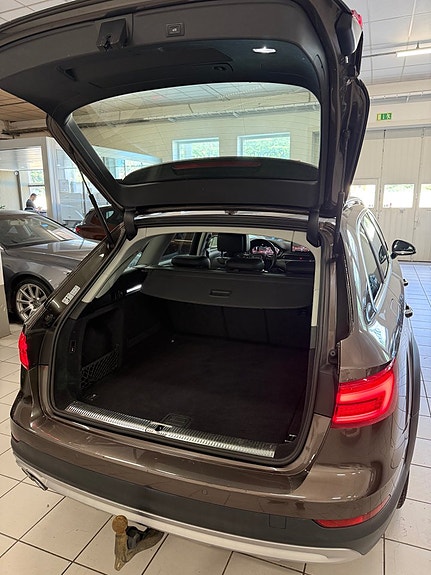 Audi A4 allroad 19 of 20