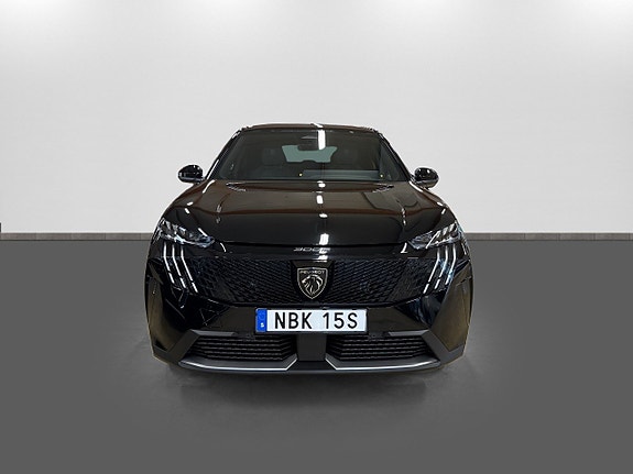 Peugeot 3008 2 of 18