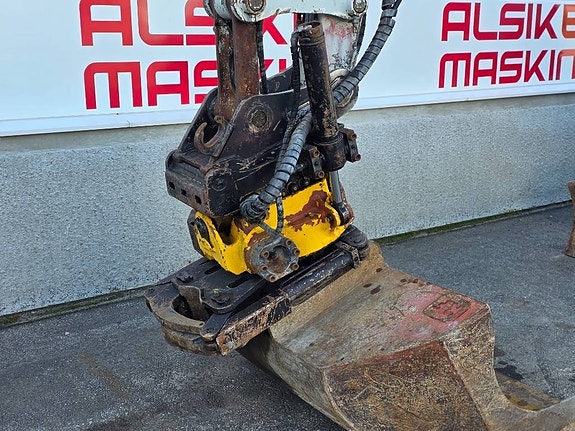 Takeuchi 180FR 5 of 10