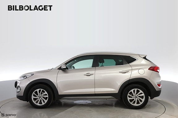 Hyundai Tucson 2 of 16