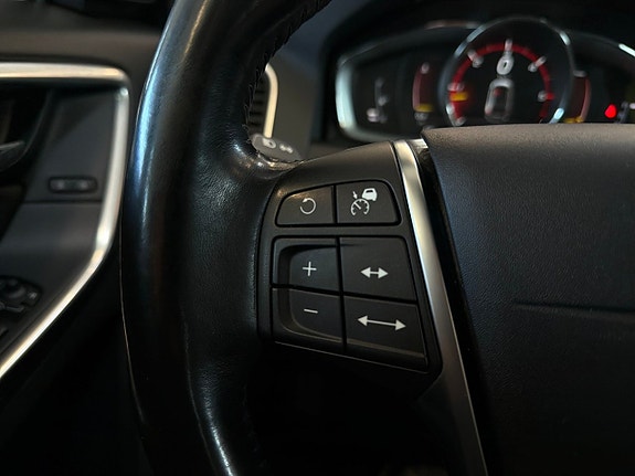 Volvo XC60 20 of 22