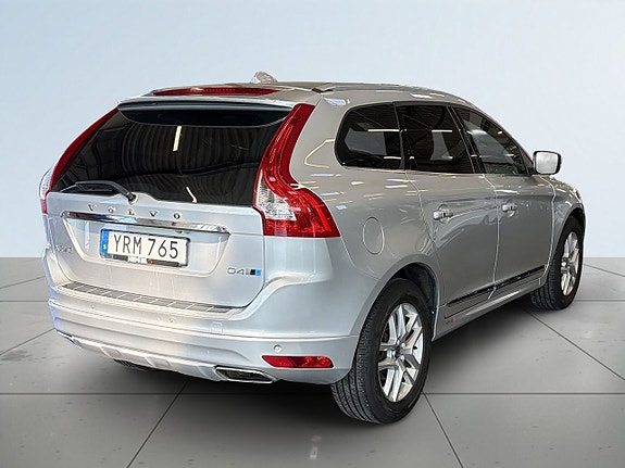 Volvo XC60 6 of 22