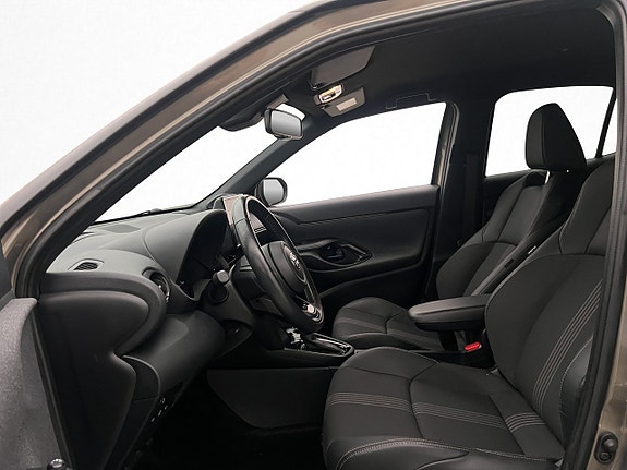 Toyota Yaris Cross 12 of 30