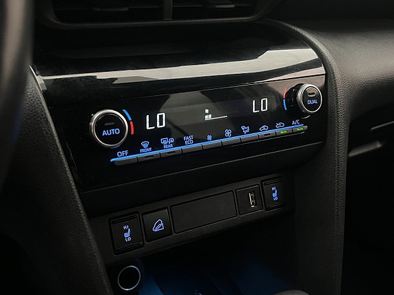 Toyota Yaris Cross 24 of 30