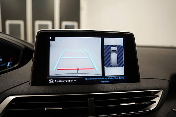 Peugeot 5008 17 of 26