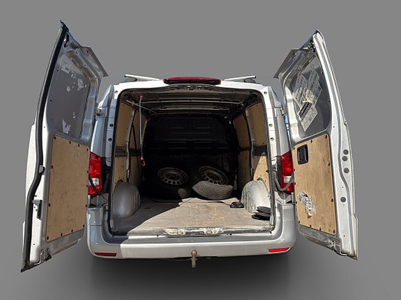 Mercedes-Benz Vito 119 16 of 16