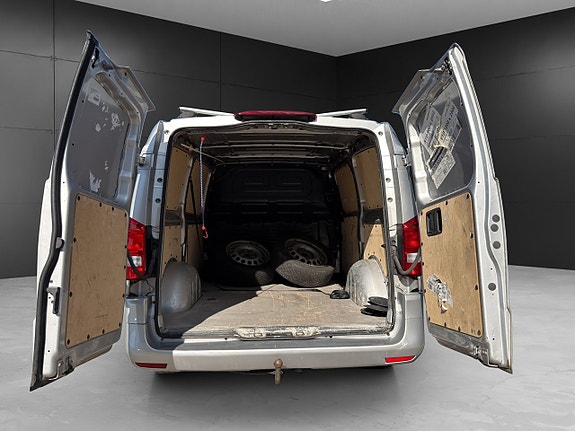 Mercedes-Benz Vito 119 9 of 16