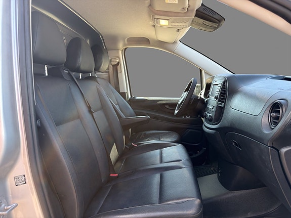 Mercedes-Benz Vito 119 13 of 16