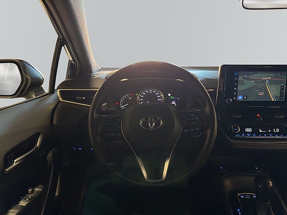 Toyota Corolla 9 of 13