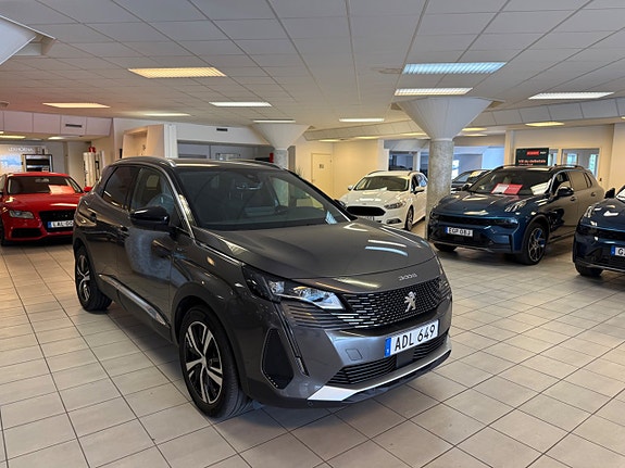 Peugeot 3008 4 of 16