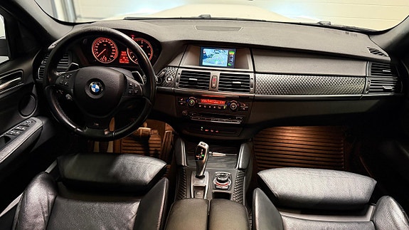 BMW X6 28 of 30