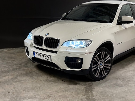 BMW X6 2 of 30
