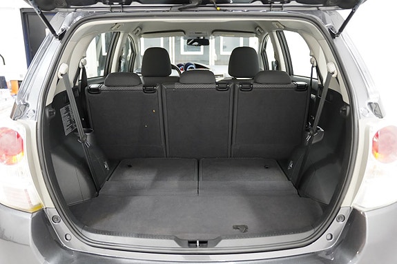 Toyota Verso 19 of 19