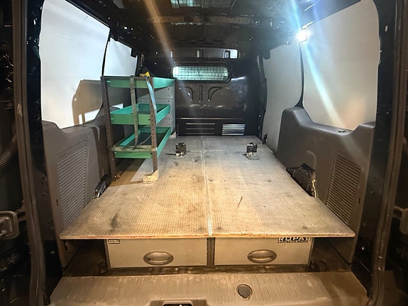 Ford Transit Connect 15 of 16