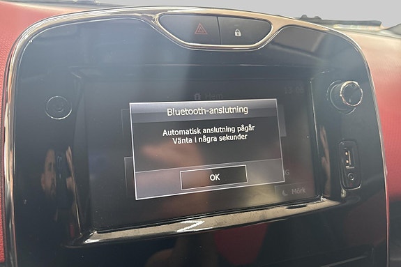 Renault Clio 13 of 16