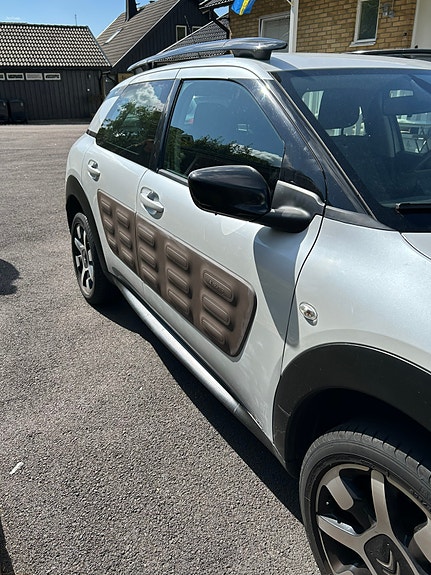 Citroen C4 Cactus 5 of 10