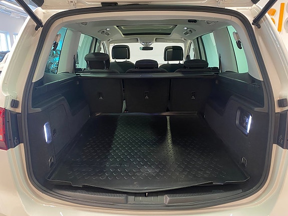 Volkswagen Sharan 11 of 25