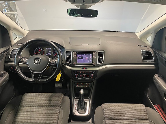 Volkswagen Sharan 10 of 25