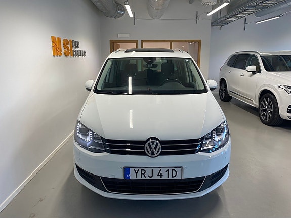 Volkswagen Sharan 3 of 25
