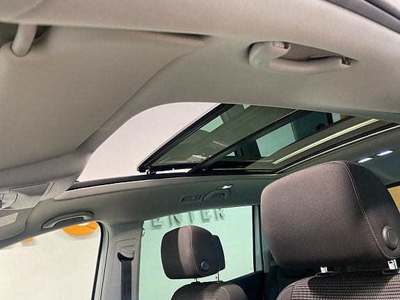 Volkswagen Sharan 13 of 25
