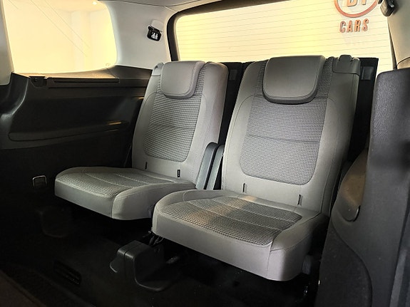 Volkswagen Sharan 9 of 20