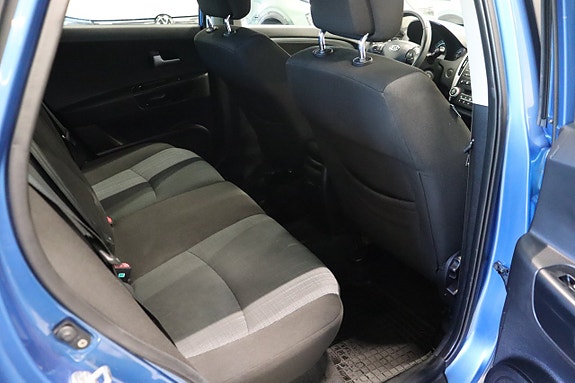 Kia Ceed 9 of 19