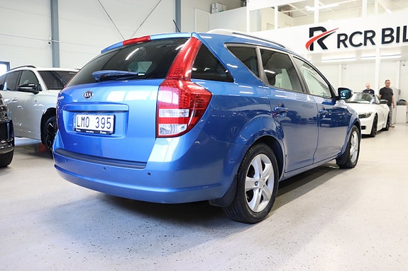 Kia Ceed 4 of 19