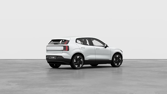 Volvo EX30 11 of 30