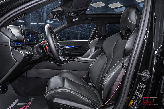 BMW M5 15 of 24