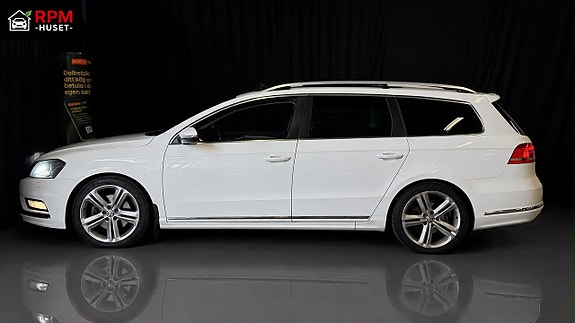 Volkswagen Passat 4 of 25