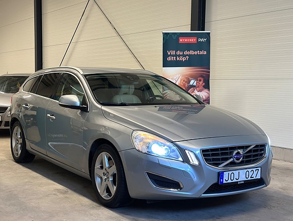 Volvo V60 3 of 29