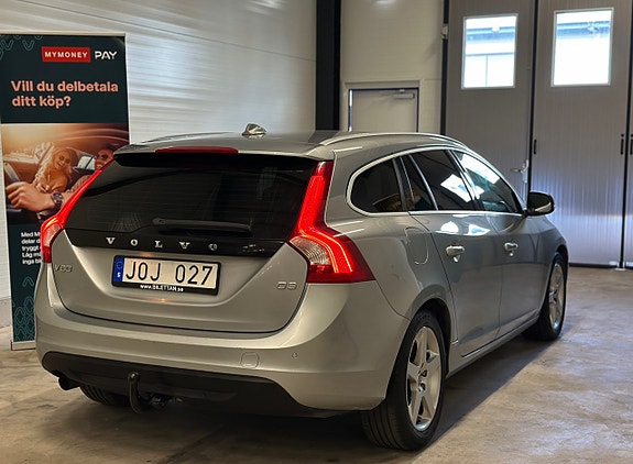 Volvo V60 6 of 29