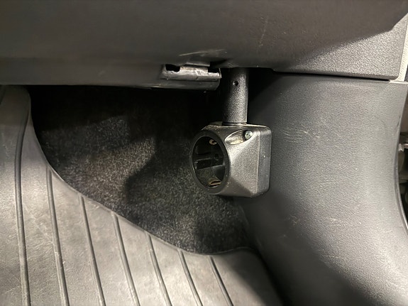 Toyota Yaris 10 of 10