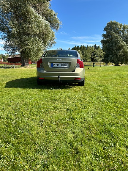 Volvo S40 5 of 7
