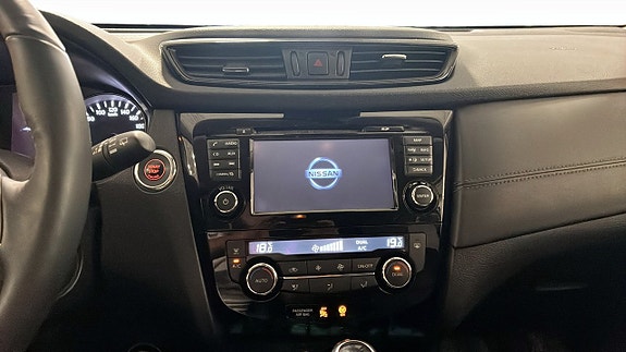 Nissan X-Trail 11 of 11