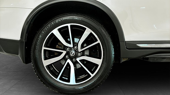 Nissan X-Trail 9 of 11