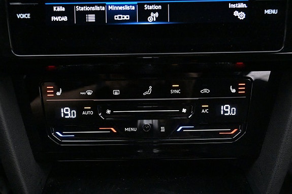Volkswagen Arteon 18 of 27