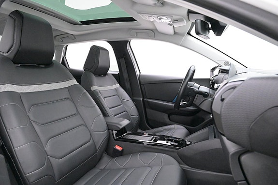 Citroen E-C4 X 13 of 27