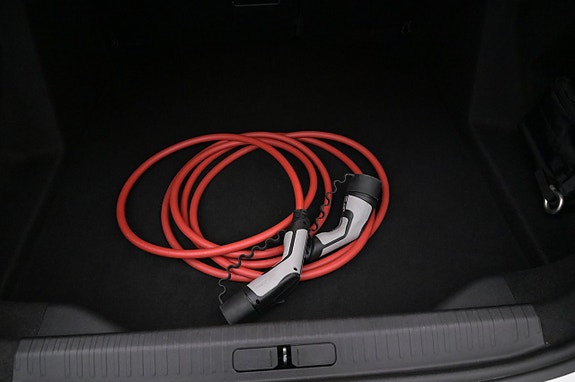 Citroen E-C4 X 25 of 27