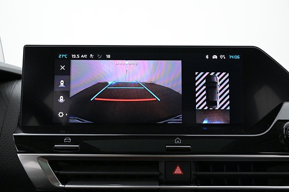 Citroen E-C4 X 14 of 27