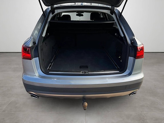 Audi A6 allroad 13 of 17