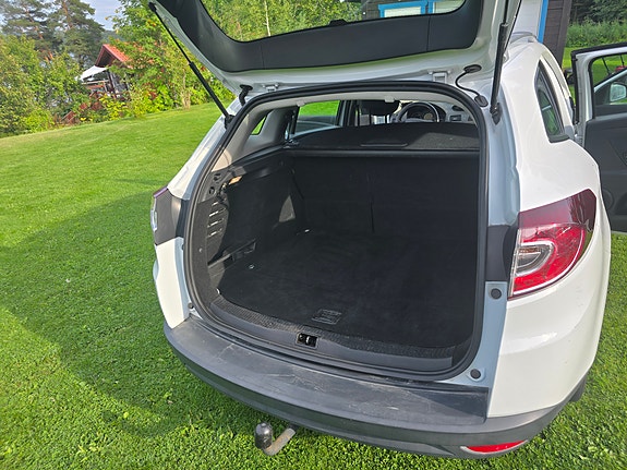 Renault Megane III 7 of 10